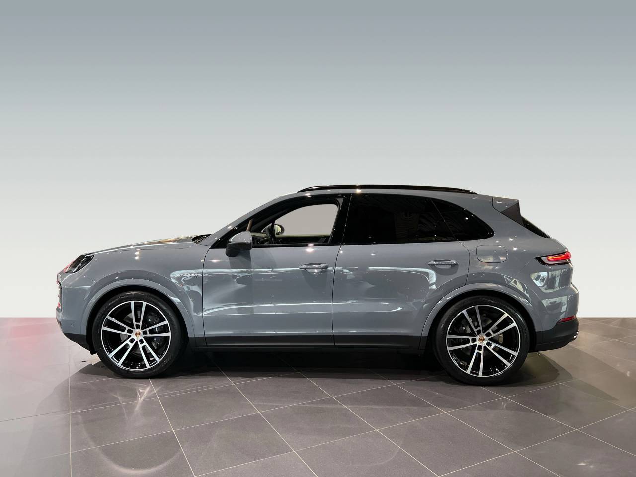 Porsche Cayenne III ph2 E-Hybrid - 2025 - Joinsteer - #2