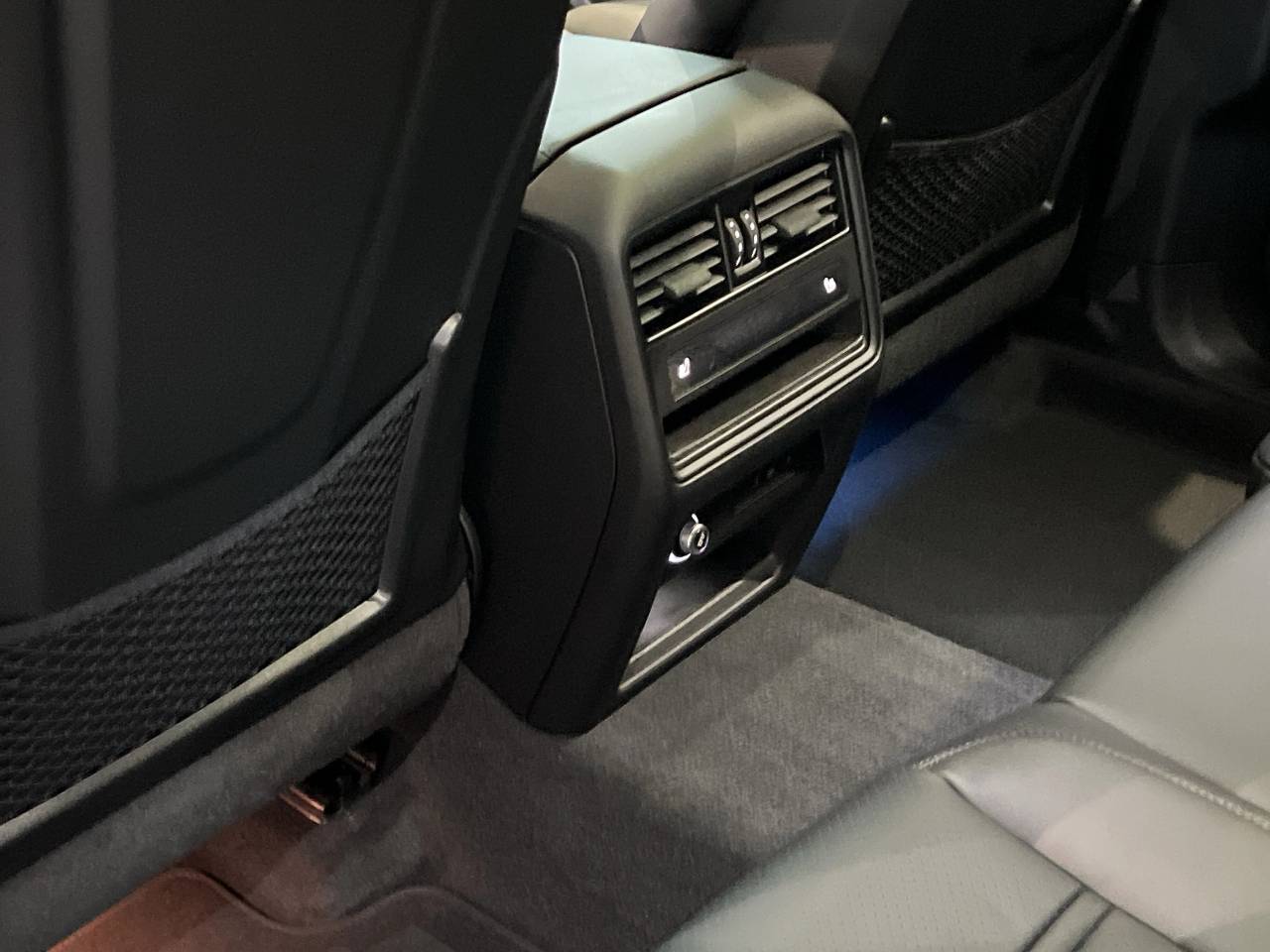 Porsche Cayenne III ph2 E-Hybrid - 2025 - Joinsteer - #17