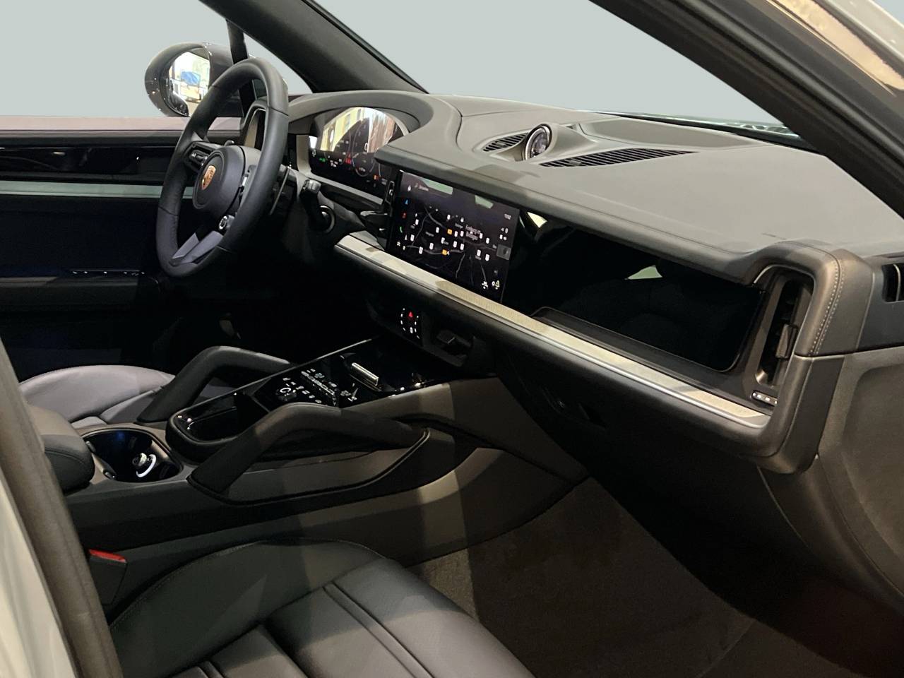 Porsche Cayenne III ph2 E-Hybrid - 2025 - Joinsteer - #27