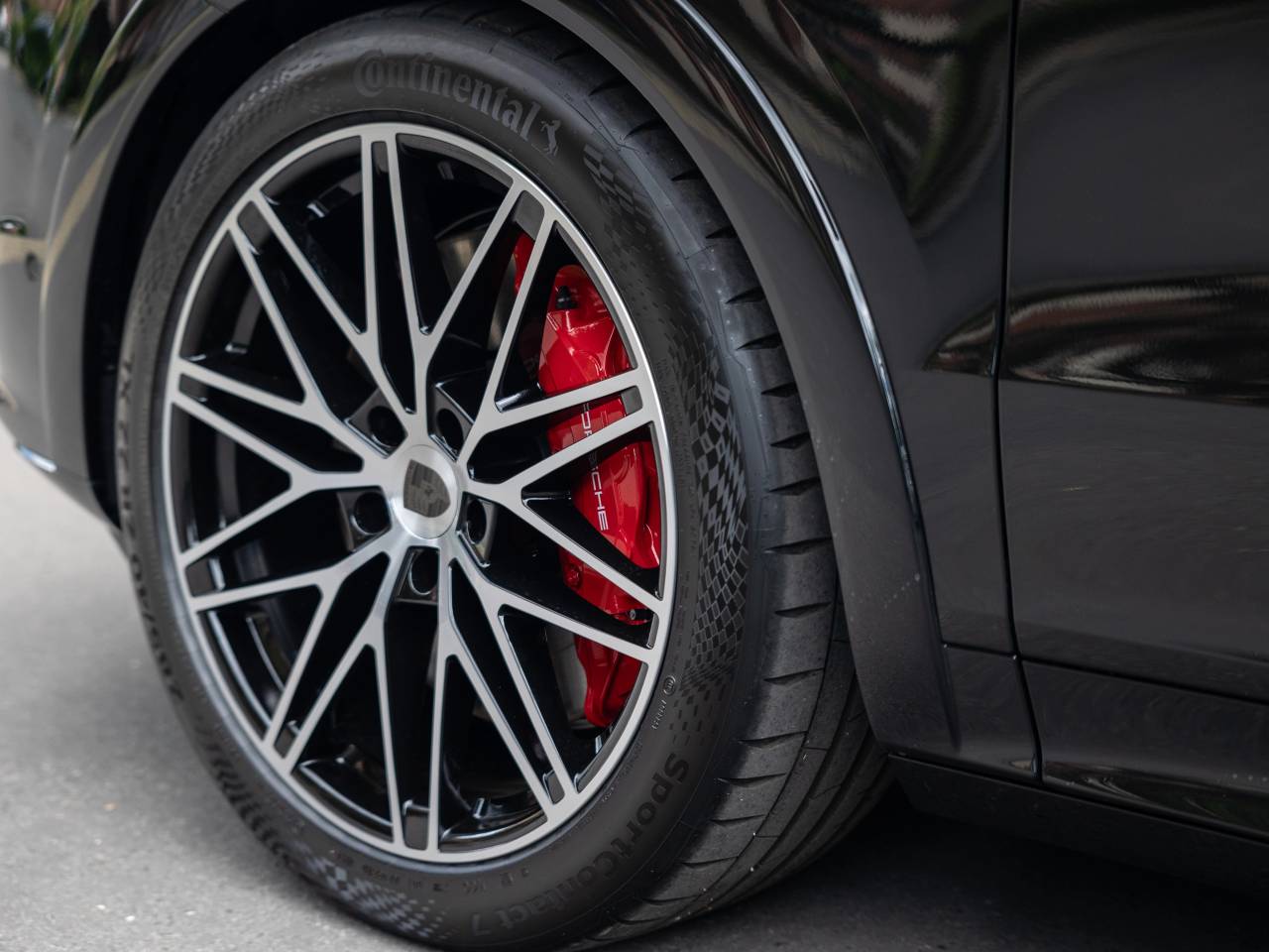 Porsche Cayenne III ph2 Turbo E-Hybrid - 2025 - Joinsteer - #9