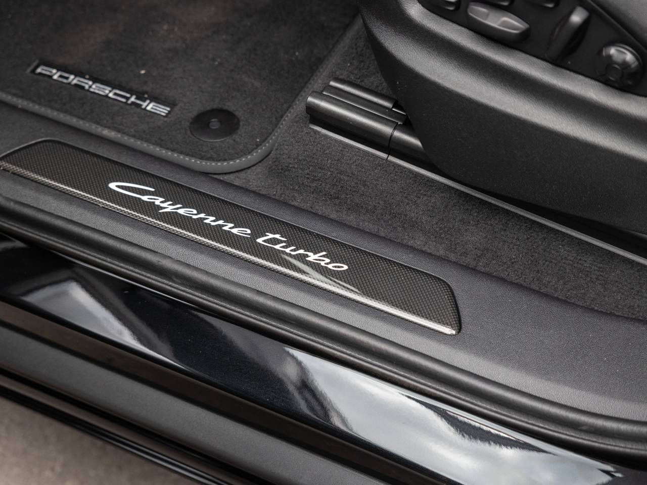 Porsche Cayenne III ph2 Turbo E-Hybrid - 2025 - Joinsteer - #18