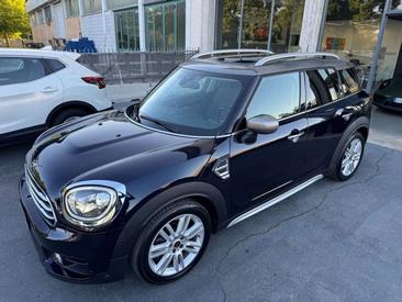Mini Countryman COOPER D — photo 11