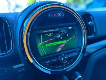 Mini Countryman COOPER D — photo 23