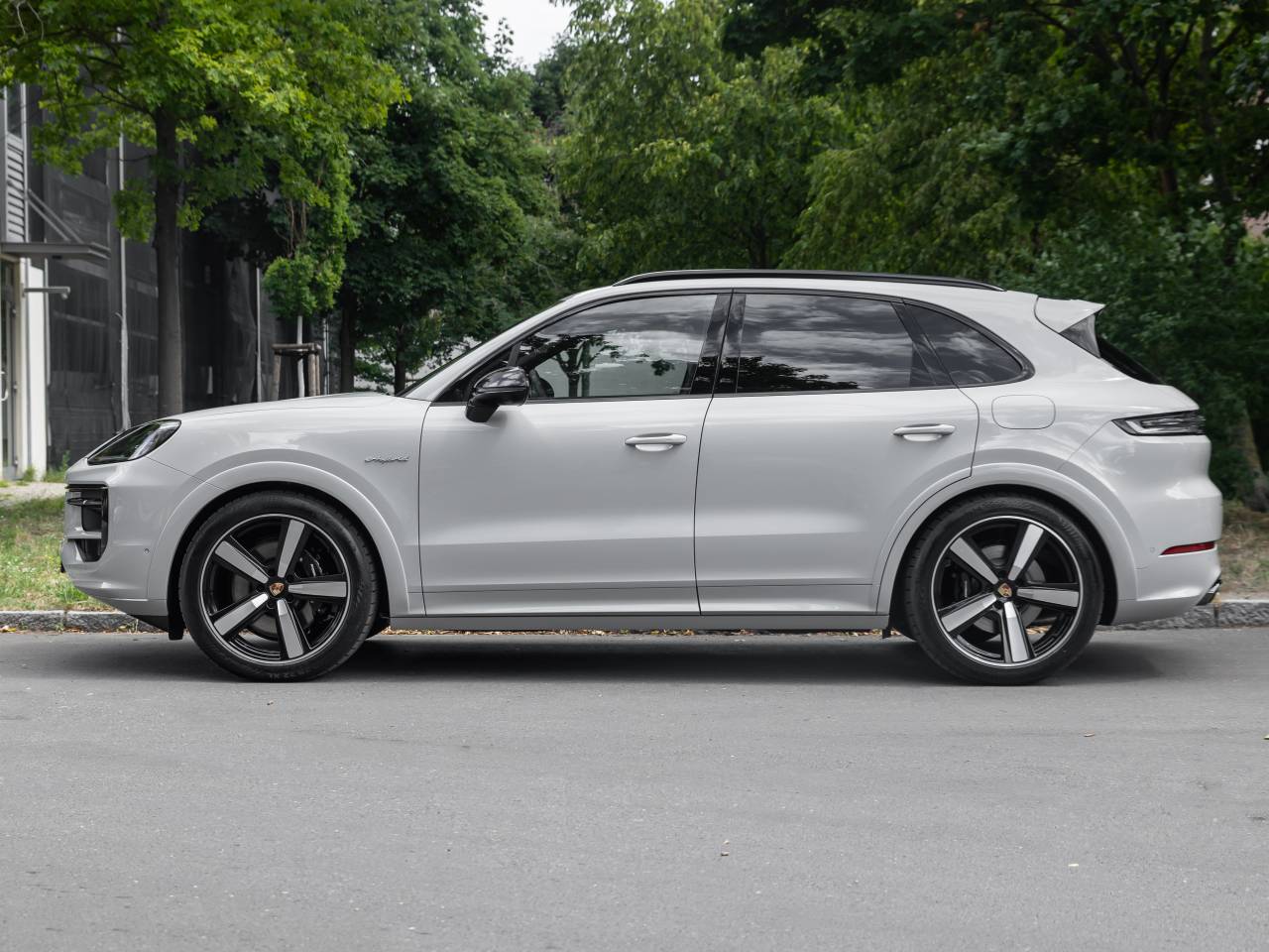 Porsche Cayenne III ph2 E-Hybrid - 2025 - Joinsteer - #2