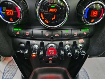 Mini Cabrio John Cooper Works — photo 5