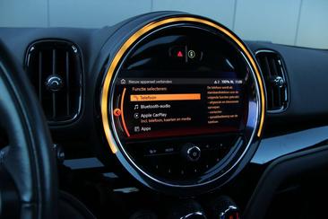Mini Countryman COOPER SE — photo 21