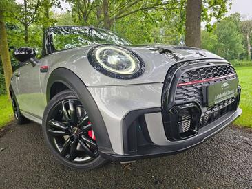 Mini Cabrio John Cooper Works — photo 8