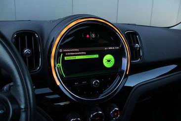 Mini Countryman COOPER SE — photo 24
