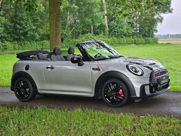 Mini Cabrio John Cooper Works — photo 14
