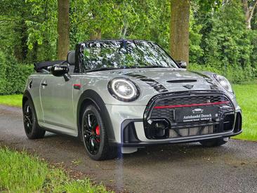 Mini Cabrio John Cooper Works — photo 16