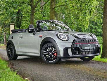 Mini Cabrio John Cooper Works — photo 17