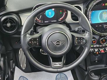 Mini Cabrio John Cooper Works — photo 20
