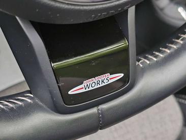 Mini Cabrio John Cooper Works — photo 23