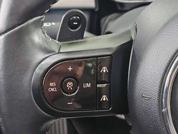 Mini Cabrio John Cooper Works — photo 30