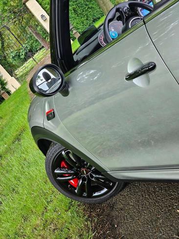 Mini Cabrio John Cooper Works — photo 33