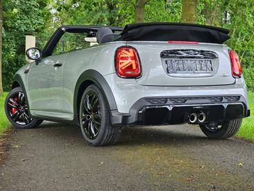 Mini Cabrio John Cooper Works — photo 35