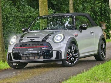 Mini Cabrio John Cooper Works — photo 49