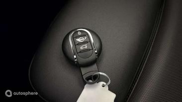 Mini Hatch Cooper S — photo 16