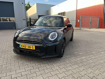Mini Cooper Camden — photo 2
