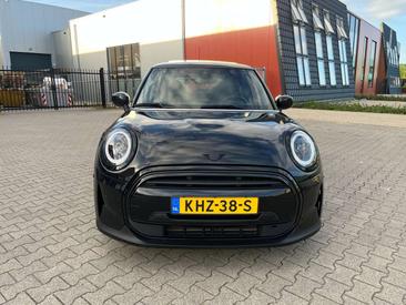 Mini Cooper Camden — photo 3