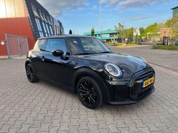 Mini Cooper Camden — photo 5