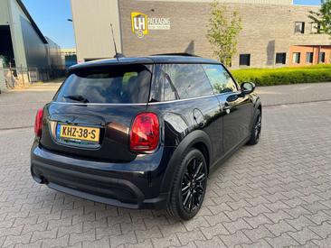 Mini Cooper Camden — photo 6