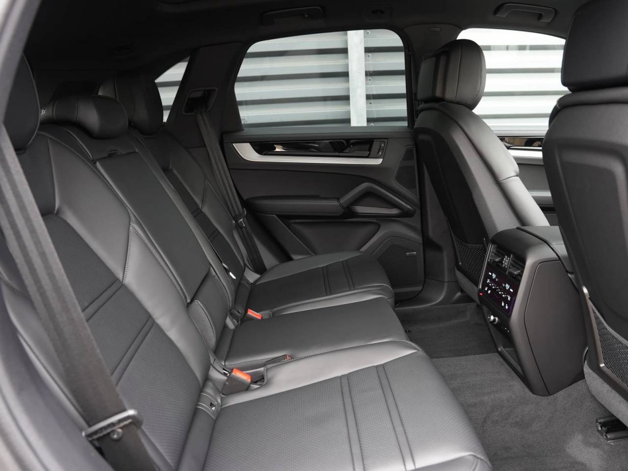 Porsche Cayenne III ph2 S E-Hybrid - 2025 - Joinsteer - #20