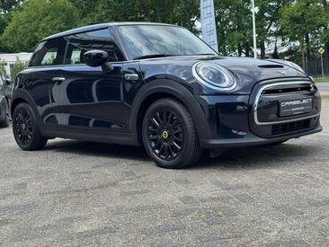 Mini Cooper SE Yours — photo 3