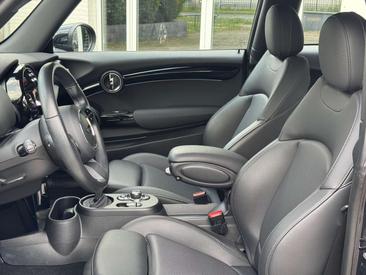 Mini Cooper SE Yours — photo 7