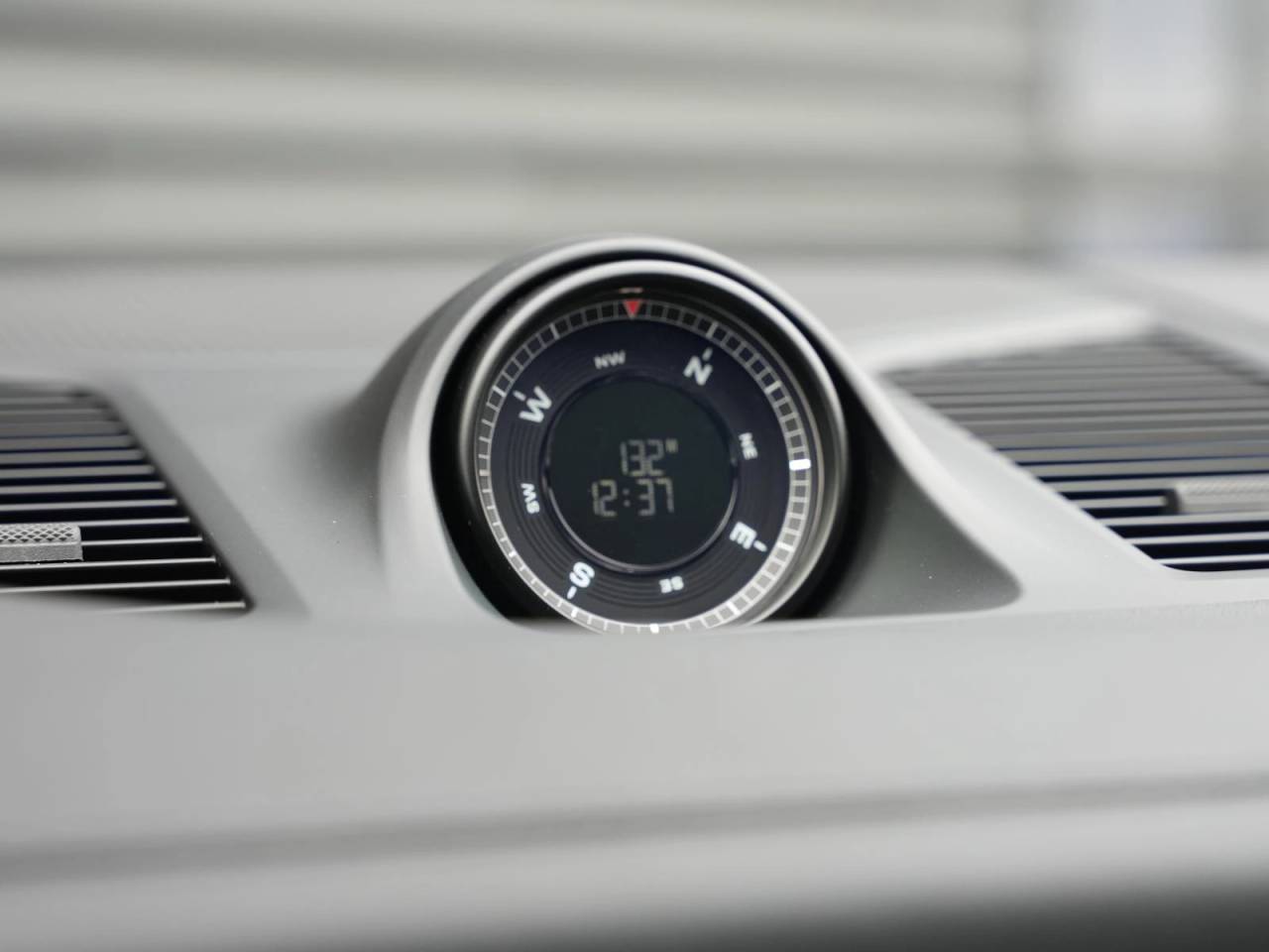 Porsche Cayenne III ph2 S E-Hybrid - 2025 - Joinsteer - #24