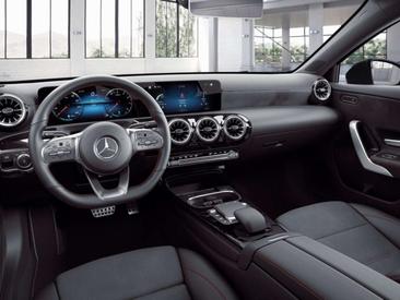Mercedes Classe A 200 Night Edition — photo 6