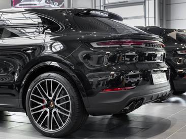 Porsche Cayenne III S Coupé — photo 10