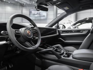 Porsche Cayenne III S Coupé — photo 14