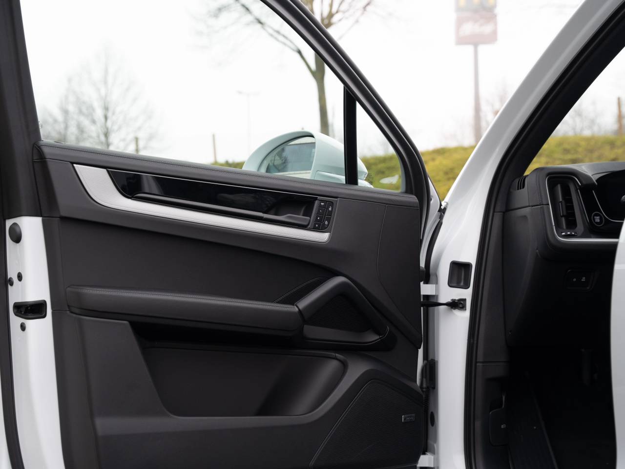 Porsche Cayenne III ph2 E-Hybrid - 2025 - Joinsteer - #19