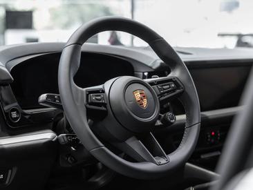 Porsche Cayenne III S Coupé — photo 26