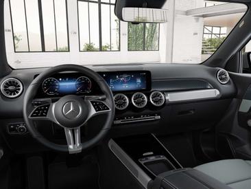 Mercedes GLB 180 — photo 6