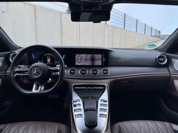 Mercedes AMG GT — photo 6