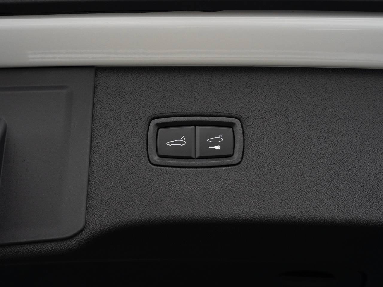 Porsche Cayenne III ph2 E-Hybrid - 2025 - Joinsteer - #34