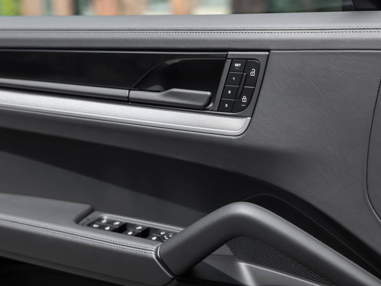 Porsche Cayenne III ph2 S E-Hybrid Coupé - 2025 - Joinsteer - #33