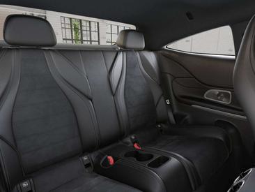 Mercedes CLE 300 AMG Line — photo 23