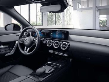 Mercedes CLA 250 Progressive — photo 9