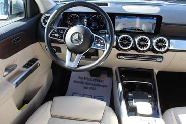 Mercedes GLB 220 — photo 8