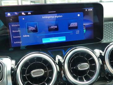 Mercedes GLB 220 Night Edition — photo 17