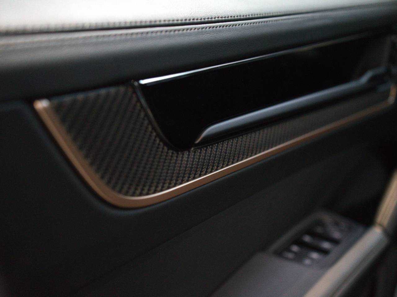 Porsche Cayenne III ph2 Turbo E-Hybrid - 2023 - Joinsteer - #38