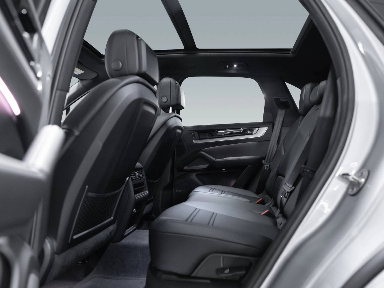 Porsche Cayenne III ph2 E-Hybrid - 2025 - Joinsteer - #15