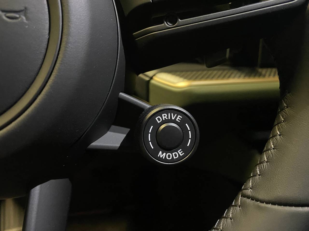 Porsche Cayenne III ph2 E-Hybrid - 2025 - Joinsteer - #14