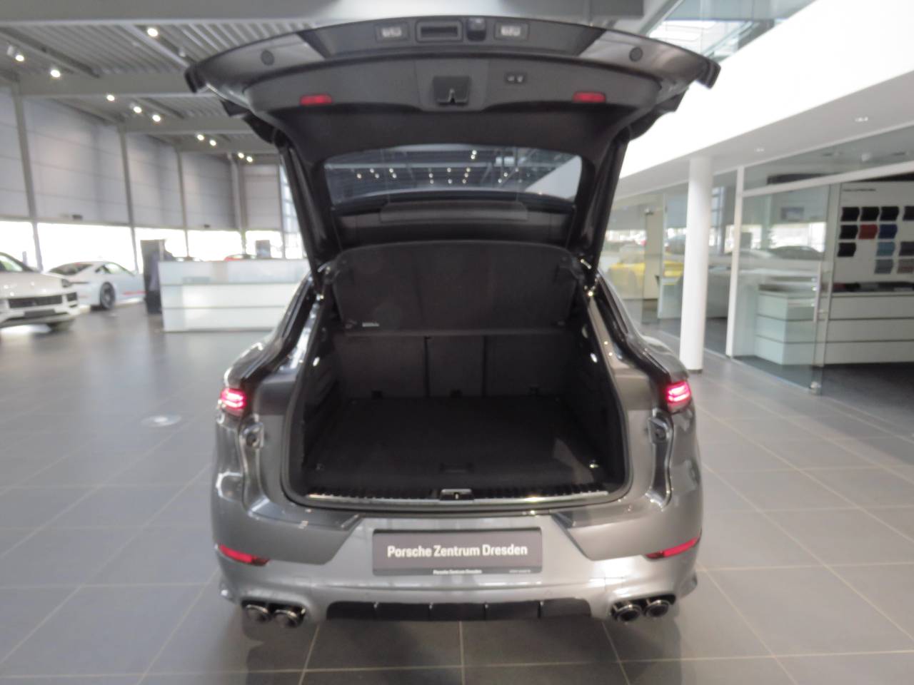 Porsche Cayenne III ph2 E-Hybrid Coupé - 2025 - Joinsteer - #6