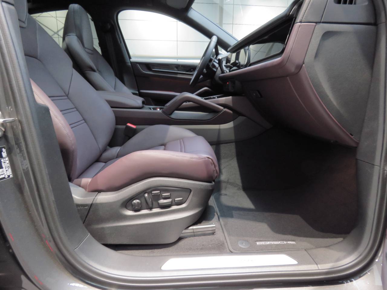 Porsche Cayenne III ph2 E-Hybrid Coupé - 2025 - Joinsteer - #22