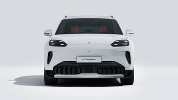 Porsche Cayenne E4 Electric — photo 8