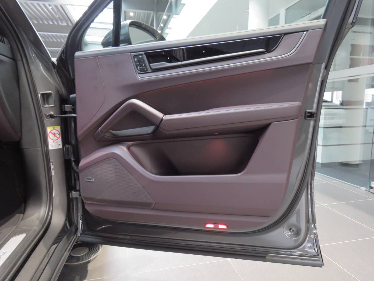 Porsche Cayenne III ph2 E-Hybrid Coupé - 2025 - Joinsteer - #23